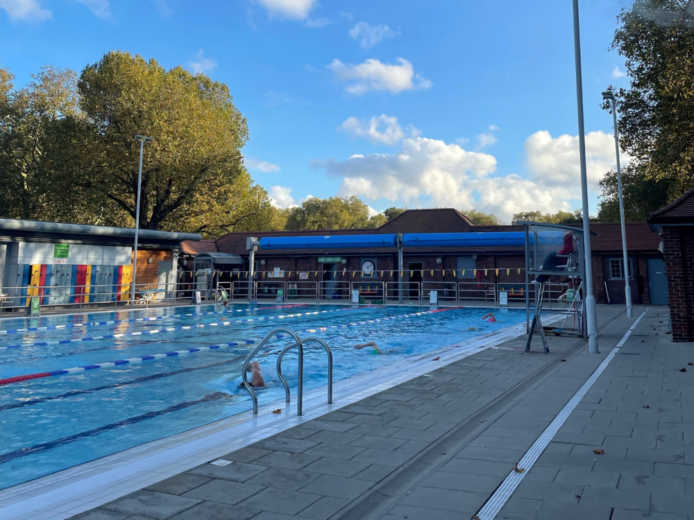 London Fields Lido.png